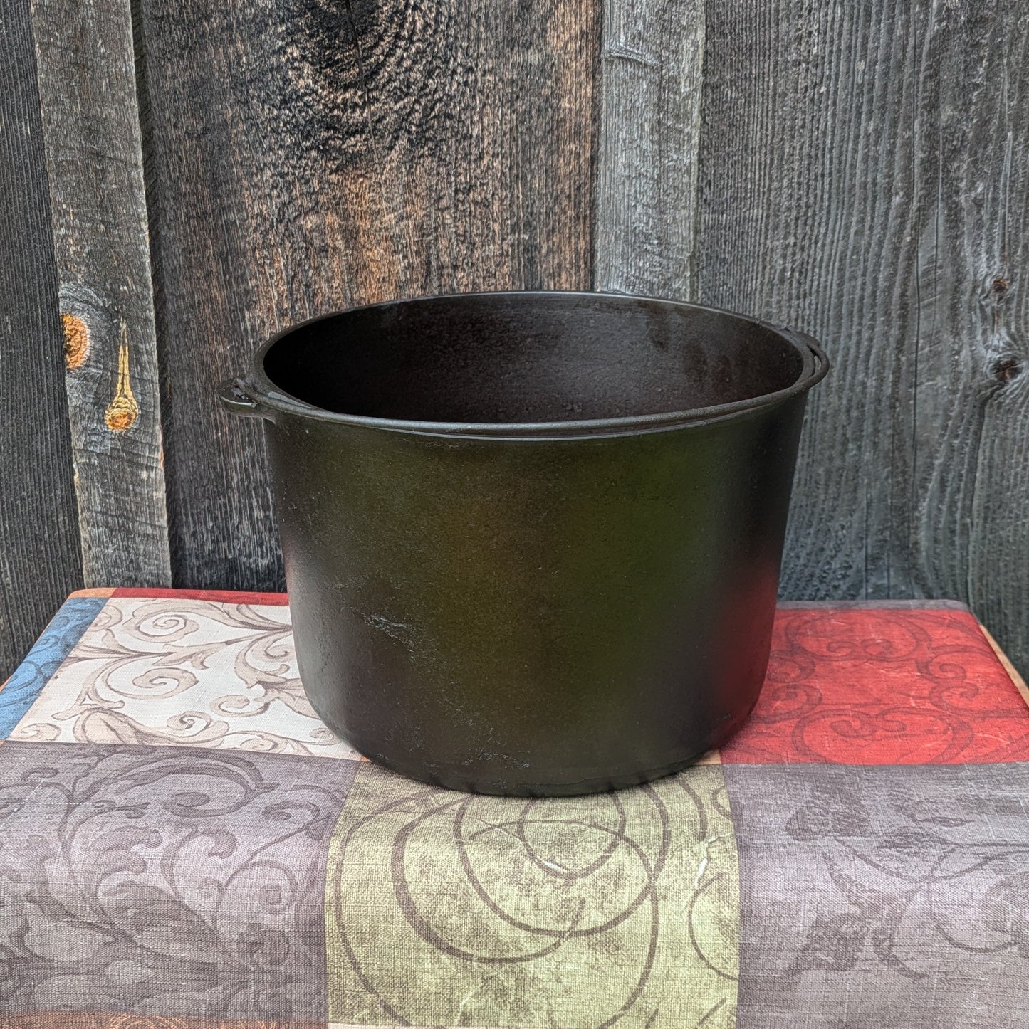 Wagner Ware Cast Iron Flat Bottom Kettle #8