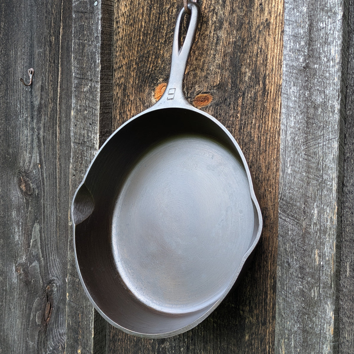 Vintage Griswold #6 Cast Iron Skillet with Large Block Logo 699 A