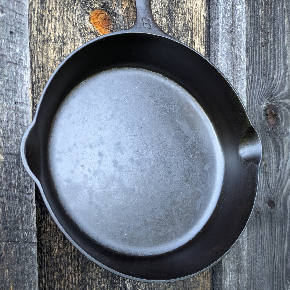 Griswold #8 Large Block Logo Cast Iron Skillet Smooth Bottom 704 G