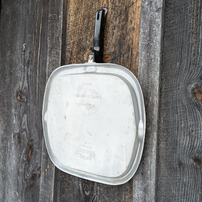 Vintage Magnalite Aluminum Broiler Griddle by Wagner Ware 4602 P