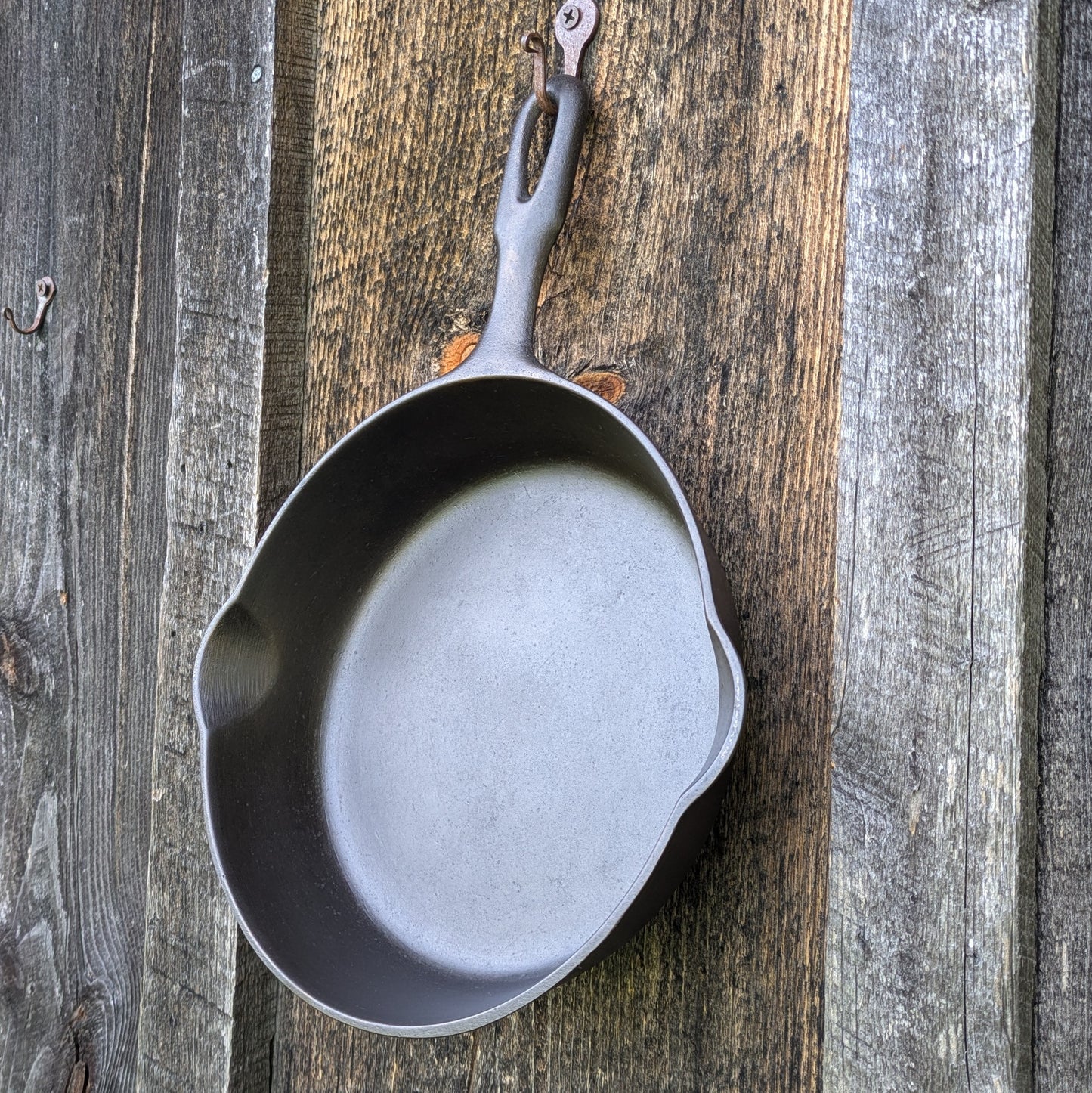 Vintage Griswold Iron Mountain #5 Cast Iron Skillet 1030