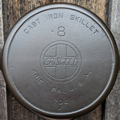 Griswold #8 Cast Iron Skillet with Slant EPU Logo 704 J