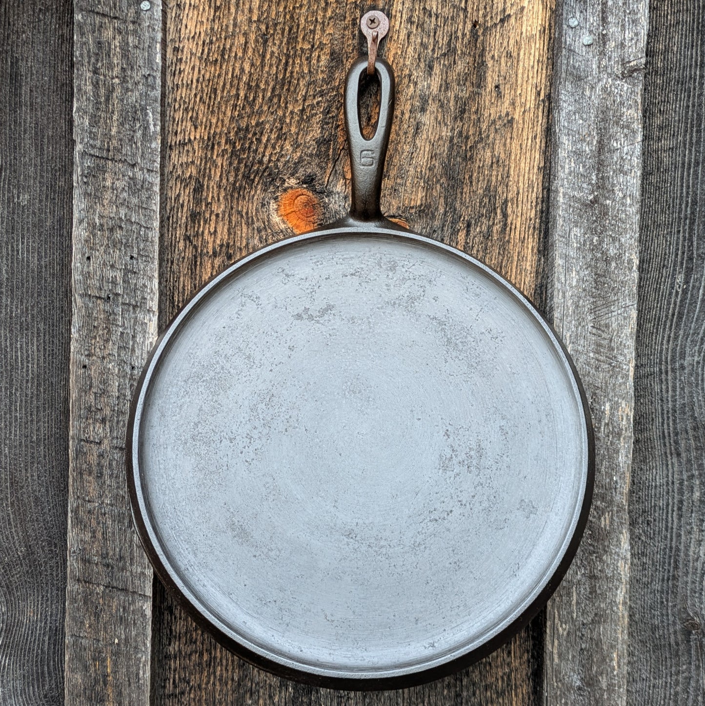 Griswold #9 Cast Iron Round Skillet Griddle, Large Block Logo 609 A