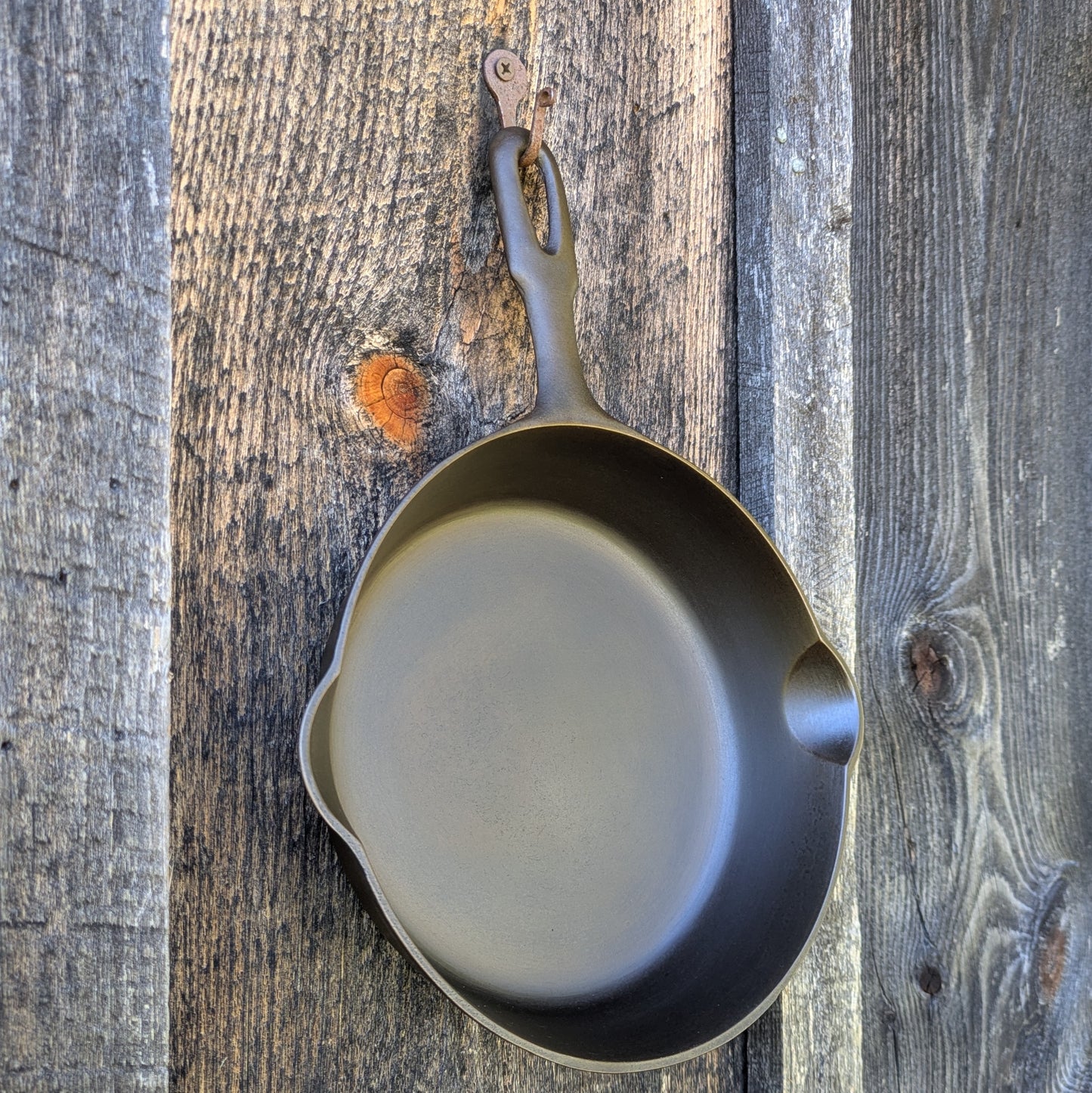 Vintage Griswold Iron Mountain #5 Cast Iron Skillet 1030 A