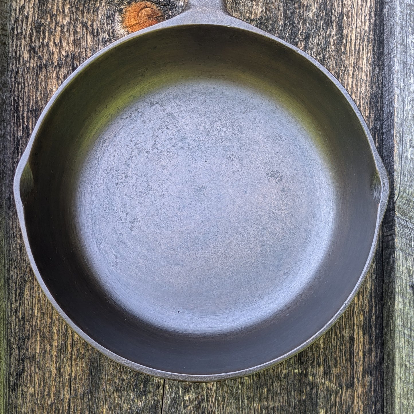Vintage BSR Red Mountain #5 Cast Iron Skillet