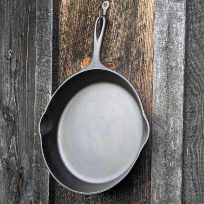 Vintage Victor by Griswold #7 Cast Iron Skillet Fully Marked 721 Erie PA
