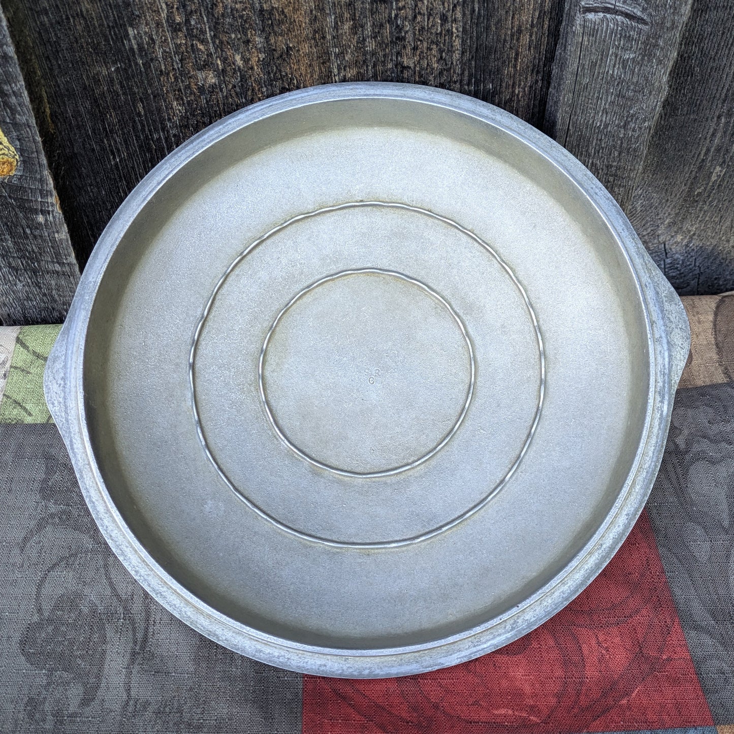 Wagner Ware Hammered Aluminum Round Roaster #8 with Lid 3248