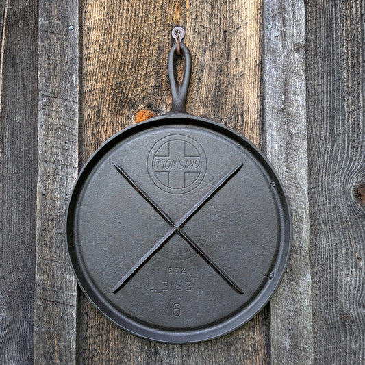 Griswold #9 Cast Iron Skillet Griddle Slant Erie Logo 739
