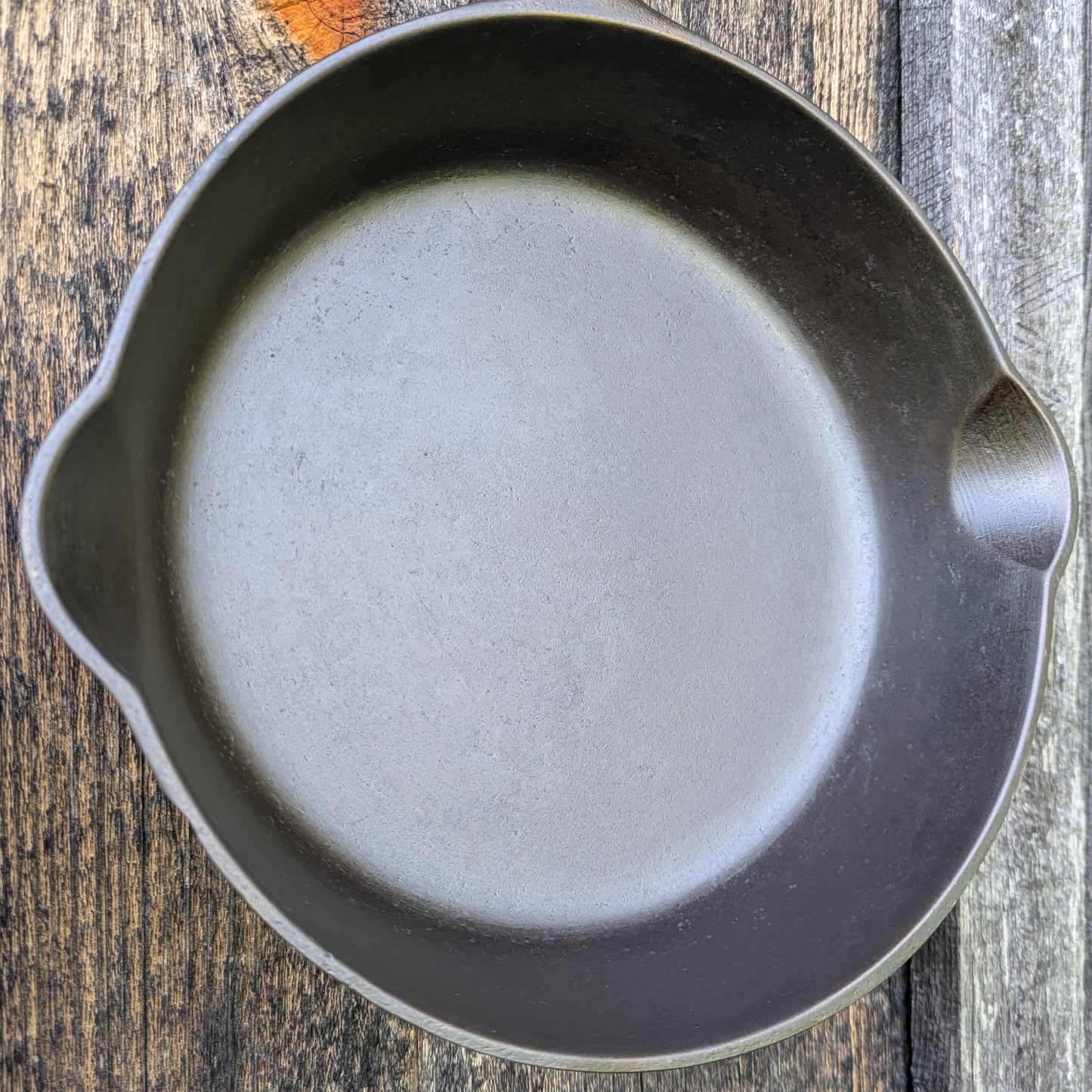 Vintage Griswold Iron Mountain #5 Cast Iron Skillet 1030