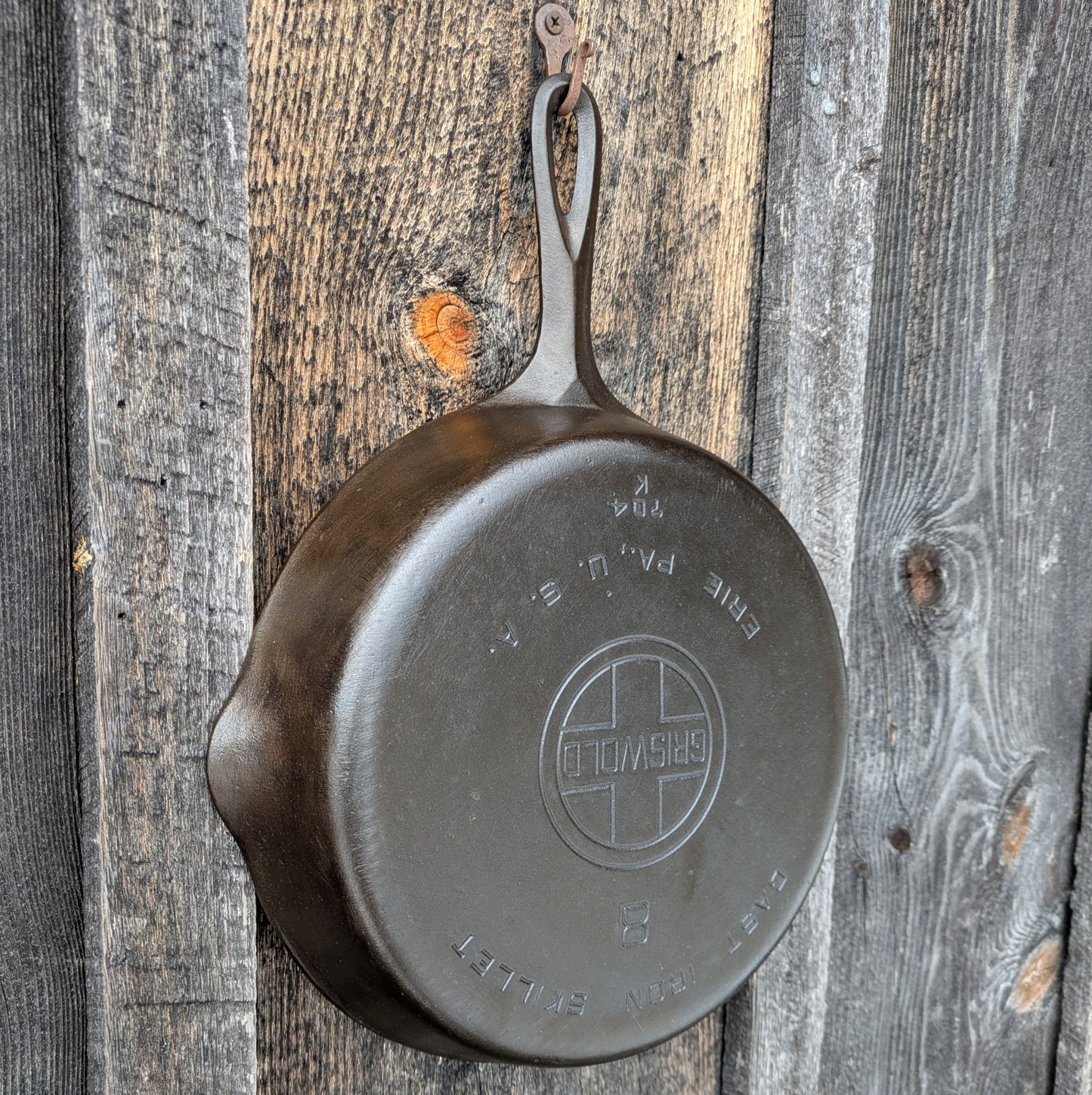 Griswold #8 Large Block Logo Cast Iron Skillet Smooth Bottom 704 K