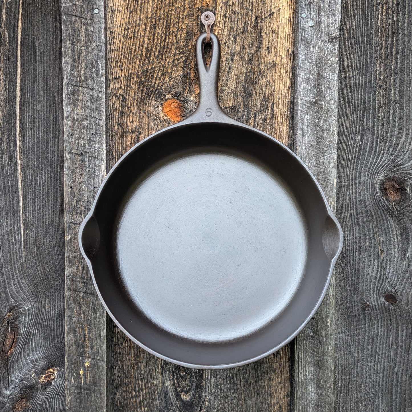 Vintage Wagner Ware #9 Cast Iron Skillet 1059