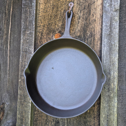 Ugly Hammered #8 Cast Iron Skillet