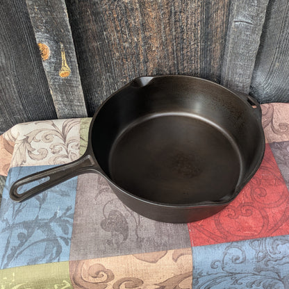 Vintage Lodge 4 in 1 Cast Iron Combo Cooker - Deep Skillet with Hinged Lid/Skillet