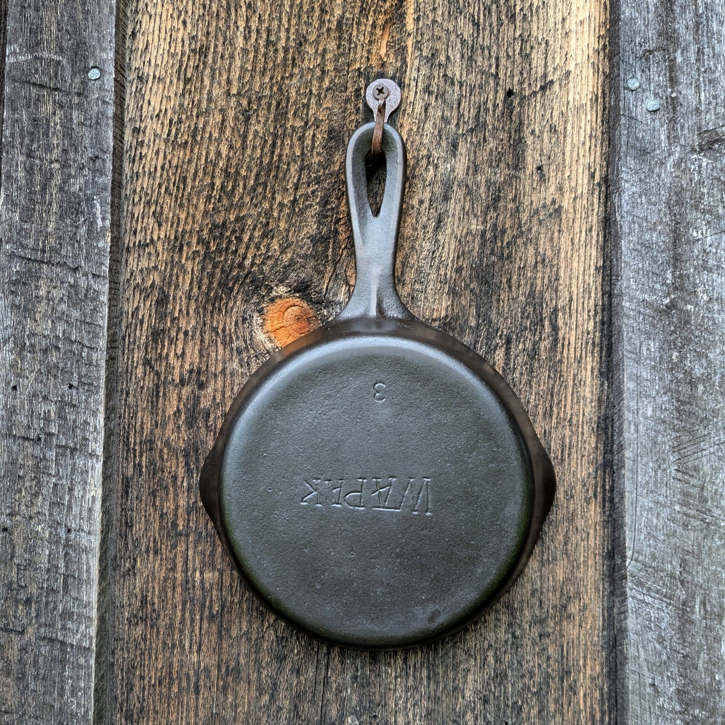 Antique Wapak #3 Taper Logo Cast Iron Skillet