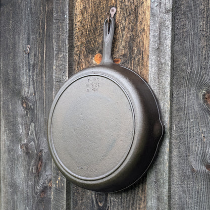 BSR Century Series #10 Cast Iron Skillet with Lid