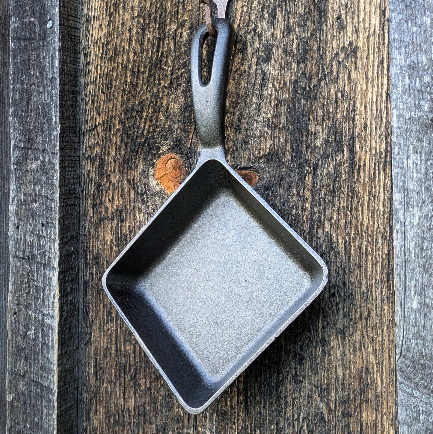 Vintage Griswold Cast Iron Square Egg Skillet #129 Block Logo