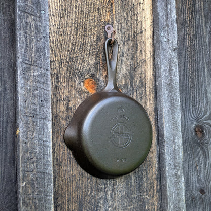 Griswold #4 Cast Iron Skillet with Small Block Logo and Late Handle 702 C