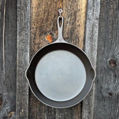 Vintage Griswold #8 Slant EPU Cast Iron Skillet 704 M with Heat Ring