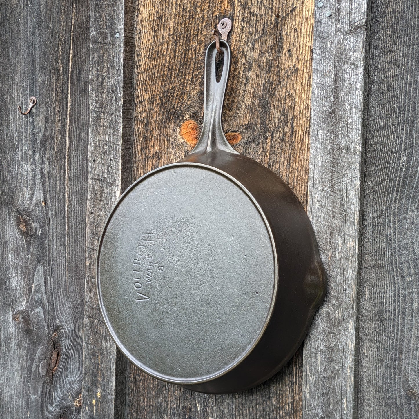 Vintage Vollrath Ware #8 Cast Iron Skillet