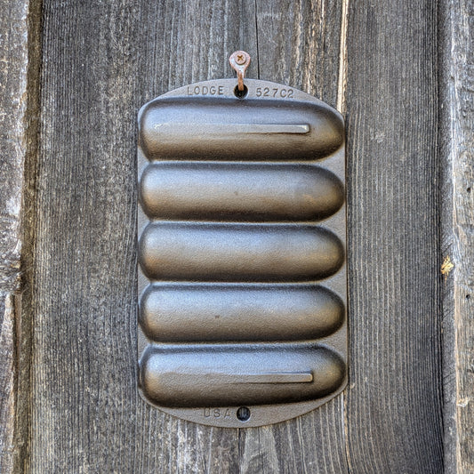 Lodge Cast Iron Corn Stick Pan with 5 Molds, 527C2