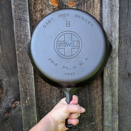 Griswold #8 Large Block Logo Cast Iron Skillet Smooth Bottom 704 P