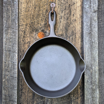 Vintage Griswold Iron Mountain #5 Cast Iron Skillet 1030