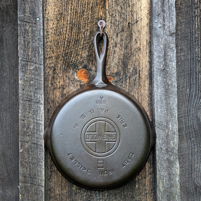 Vintage Griswold #6 Cast Iron Skillet with Large Block Logo 699 A