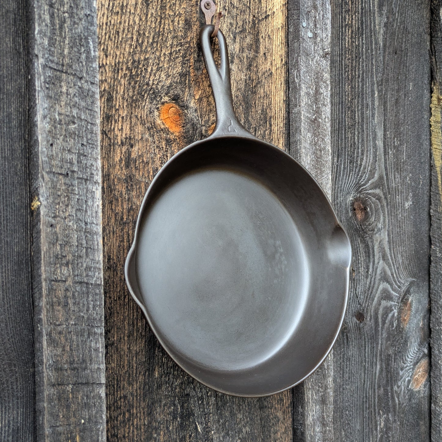 Vintage Griswold #7 Skillet with Large Block Logo and Heat Ring 701 H