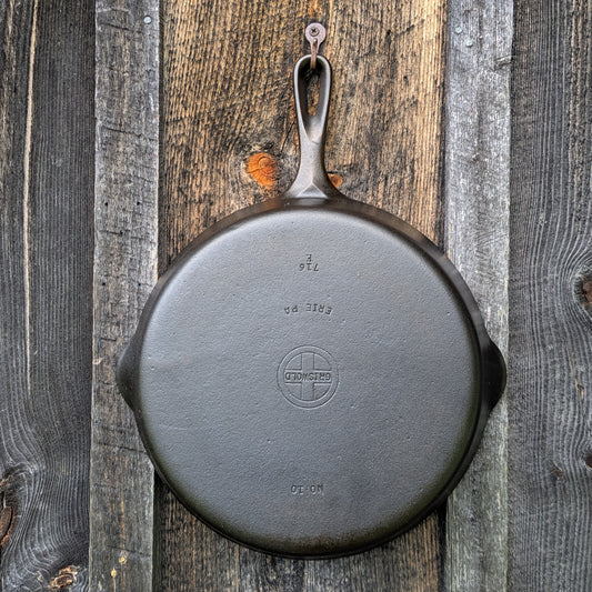Griswold #10 Cast Iron Skillet with Small Block Logo & Late Handle