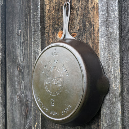 Griswold #8 Cast Iron Skillet with Slant EPU Logo 704 G