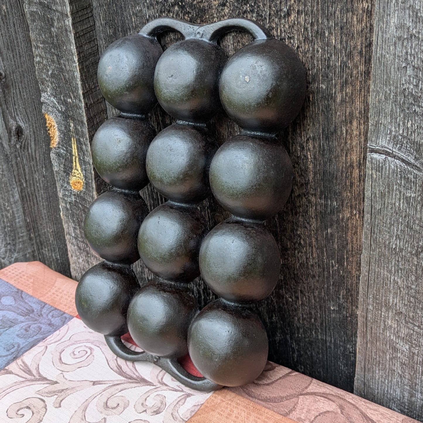 Antique Cast Iron Golf Ball Gem Pan