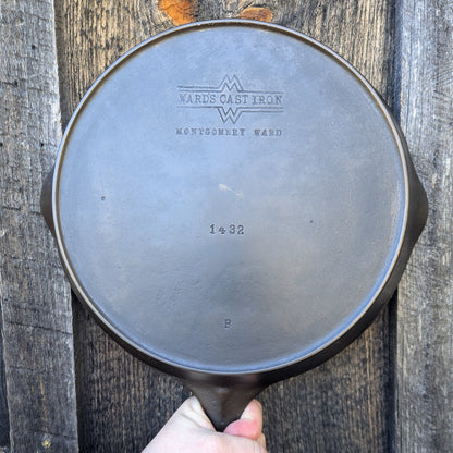 Ward's Cast Iron 1432 Skillet Size #8. Made by Wagner Ware for Montgomery Ward