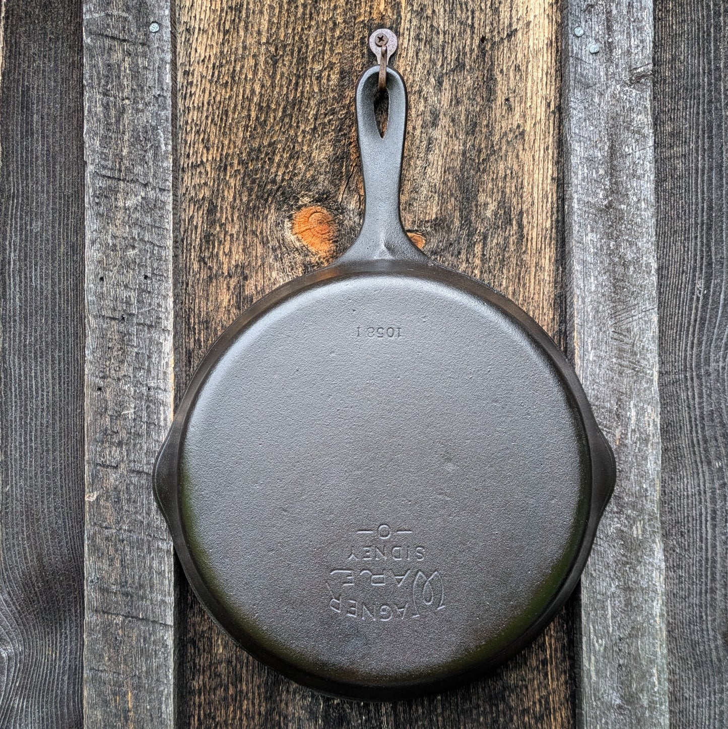 Vintage Wagner Ware Sidney O #8 Cast Iron Skillet 1058 I