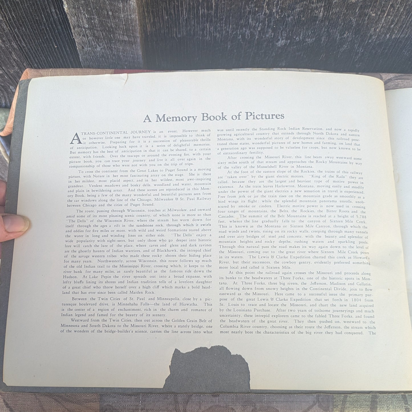 Antique 1914 Lake Michigan to Puget Sound Along the Chicago, Milwaukee & St. Paul Railway Scenic Guide Book Souvenir with Full Color Illustrations
