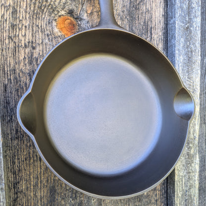 Vintage Griswold Iron Mountain #5 Cast Iron Skillet 1030 A