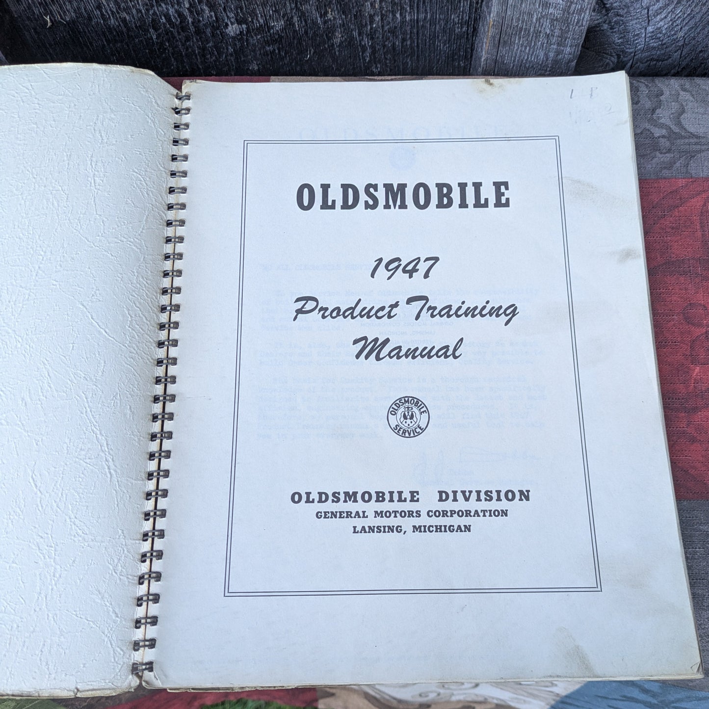 1947 Oldsmobile Service Product Training Manual