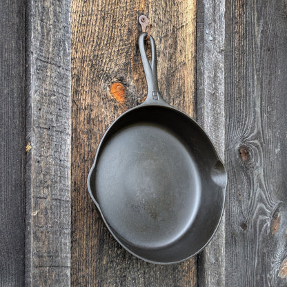 Vintage Griswold #6 Cast Iron Skillet with Large Block Logo 699 J