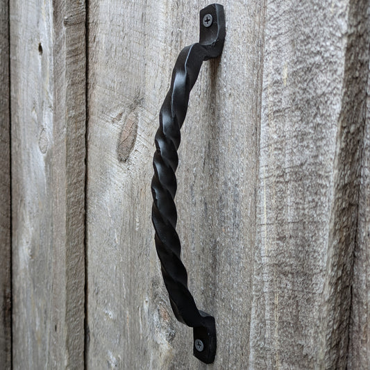 Single Curved Twisted Hand Forged Handle