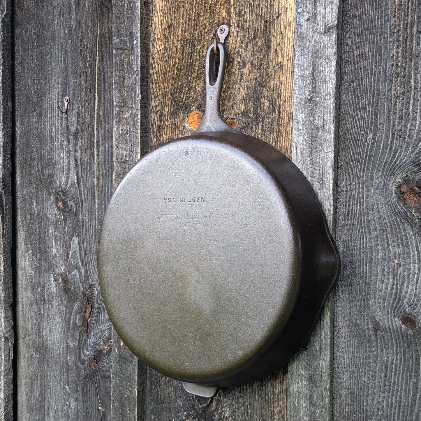 Vintage Unmarked Wagner Ware #12 Cast Iron Skillet 14 Inch