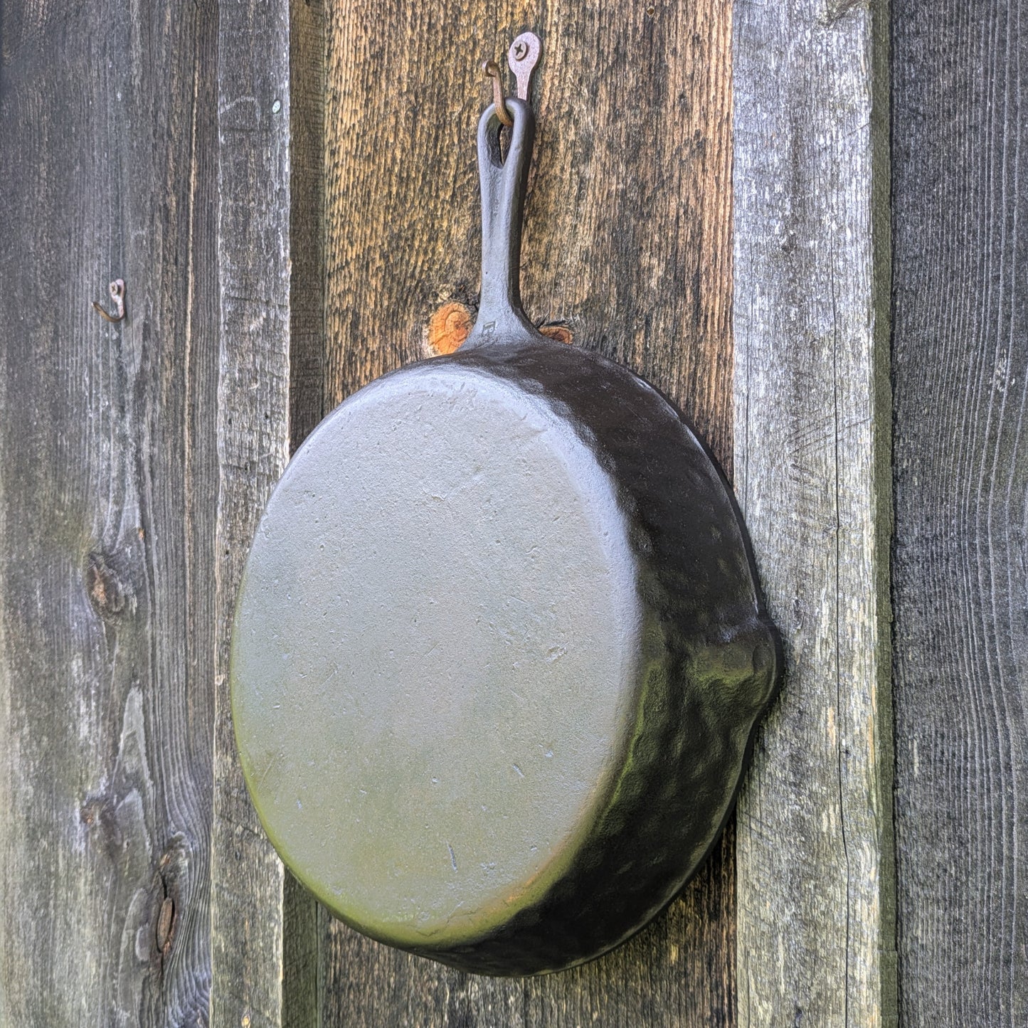 Ugly Hammered #8 Cast Iron Skillet