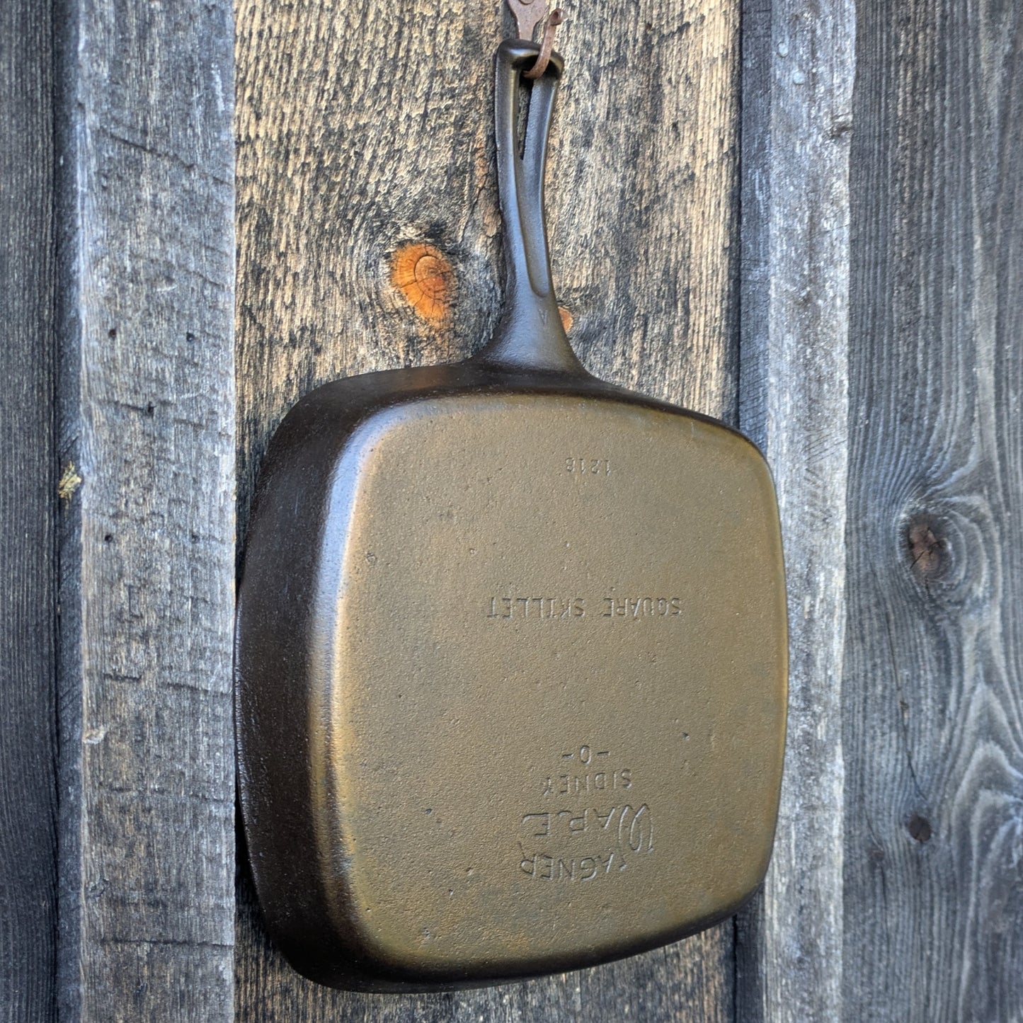 Vintage Wagner Ware Cast Iron Square Skillet 1216