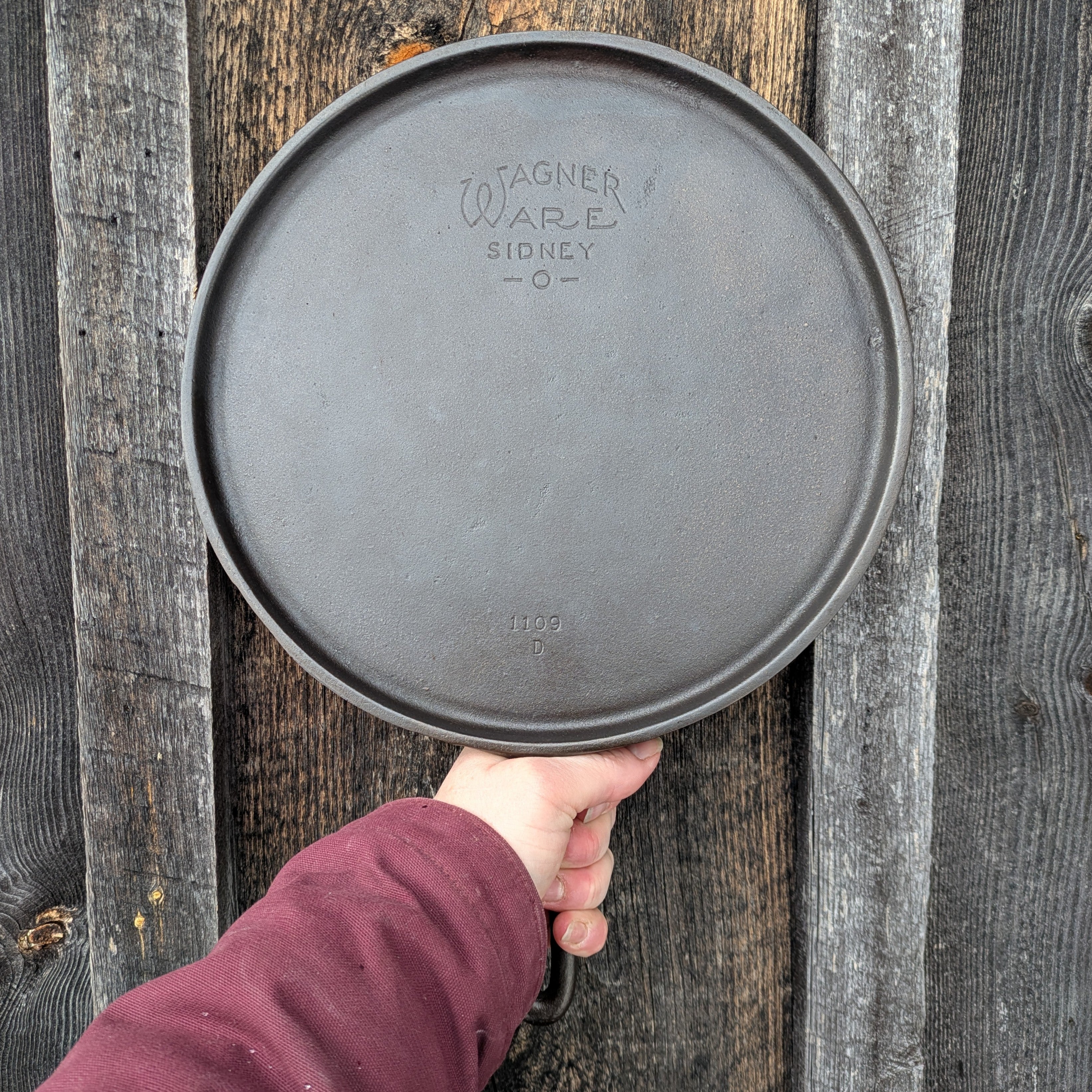 Wagner Ware Cast Iron Skillet Griddle #9 1109 D – The Forge at
