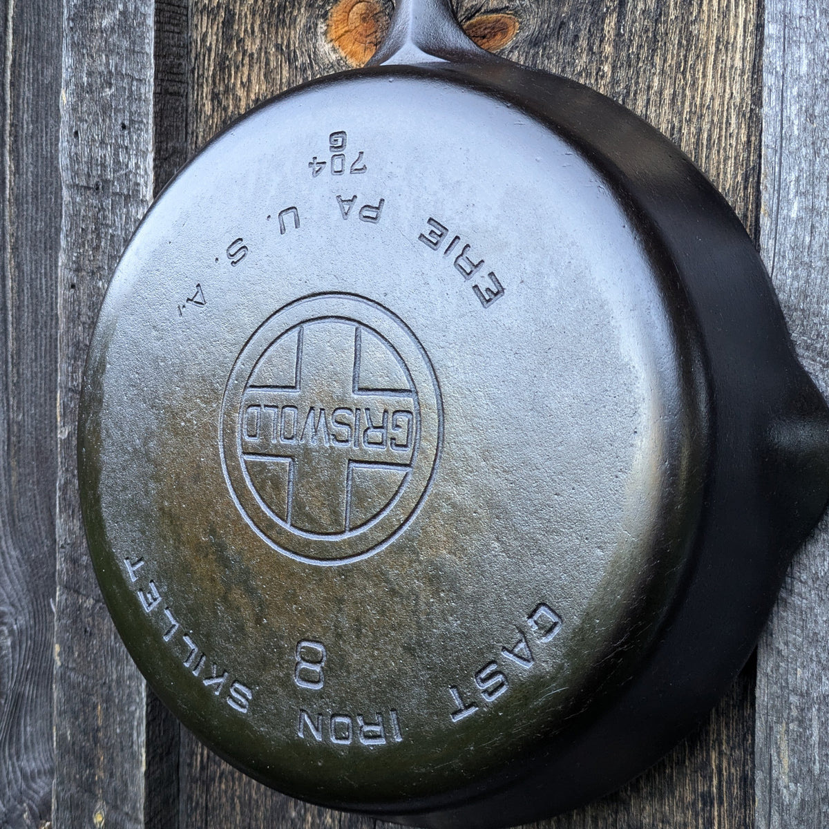 Griswold #8 Large Block Logo Cast Iron Skillet Smooth Bottom 704 G